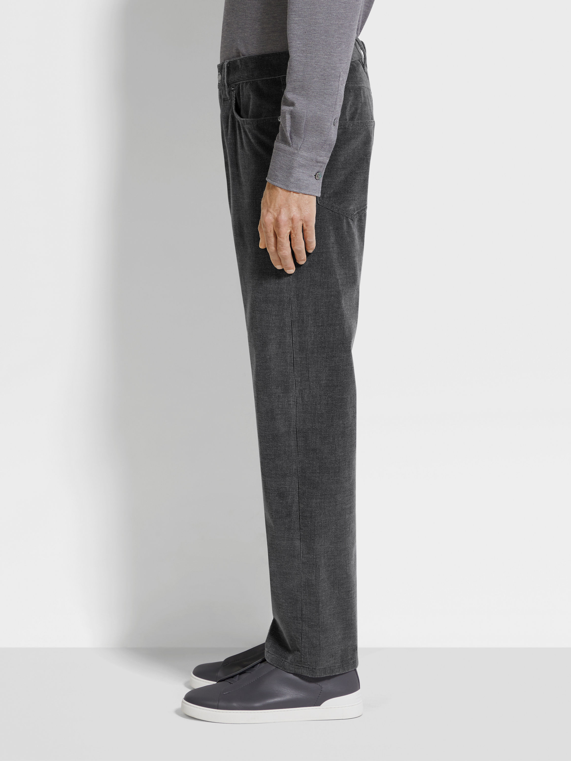 Dark Grey Cashco Roccia Jeans Product detail photo #2