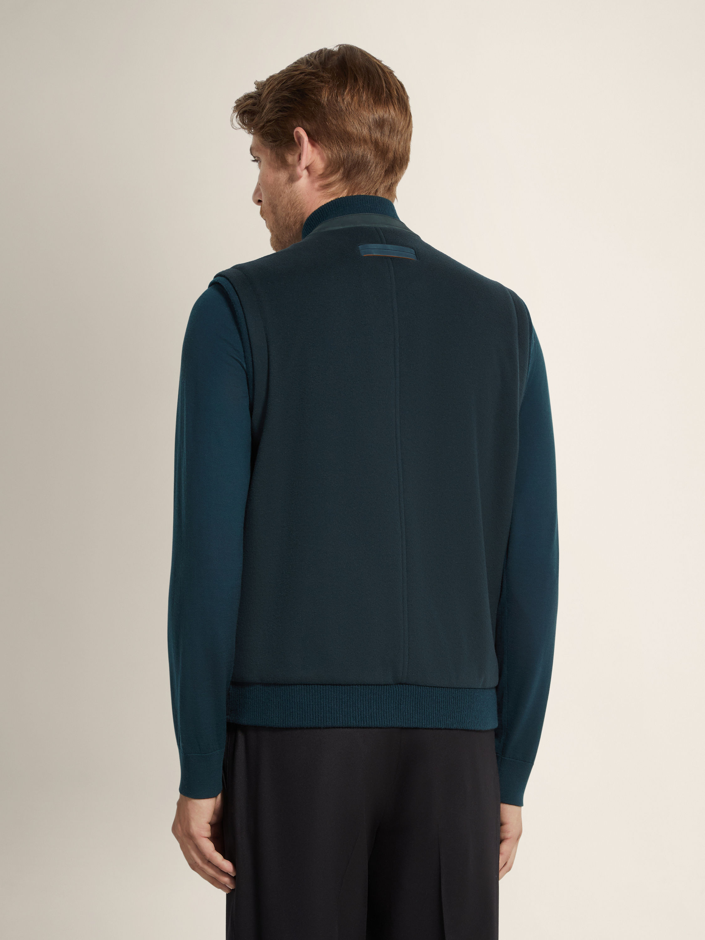 Vellus Aureum Vest Product detail photo #4