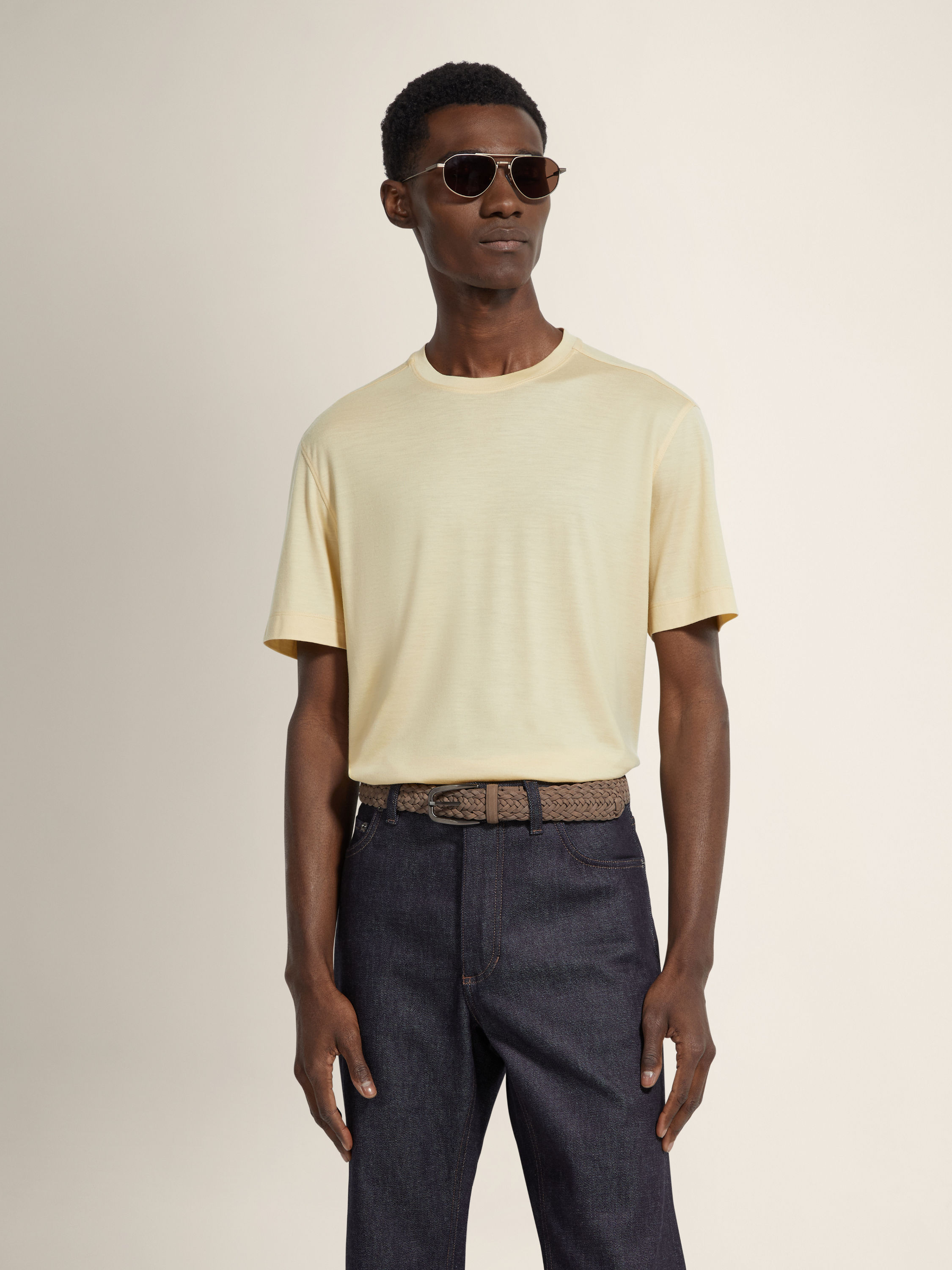 淡黄色 Vellus Aureum T 恤 产品细节图 #2
