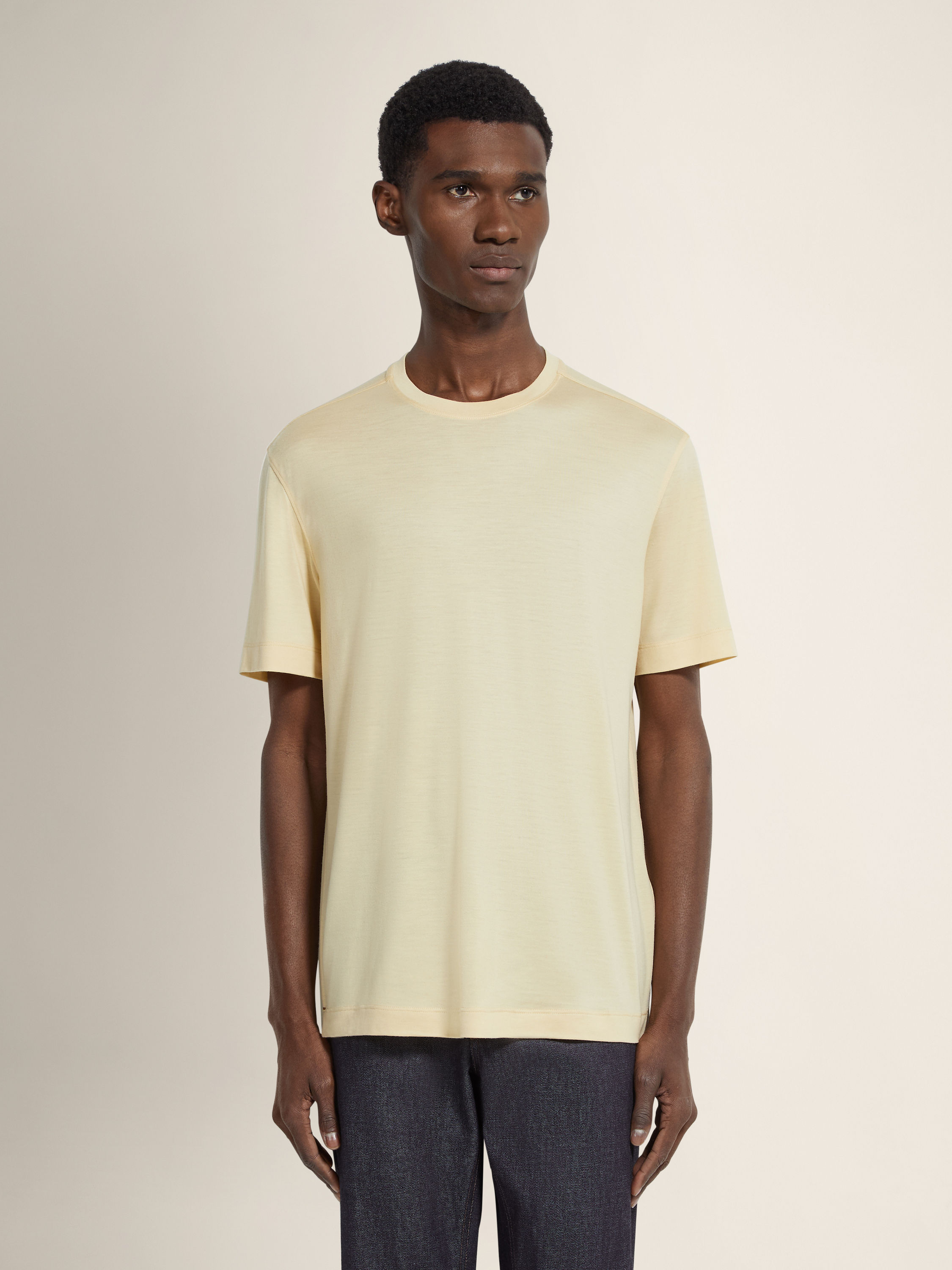 淡黄色 Vellus Aureum T 恤 产品细节图 #3