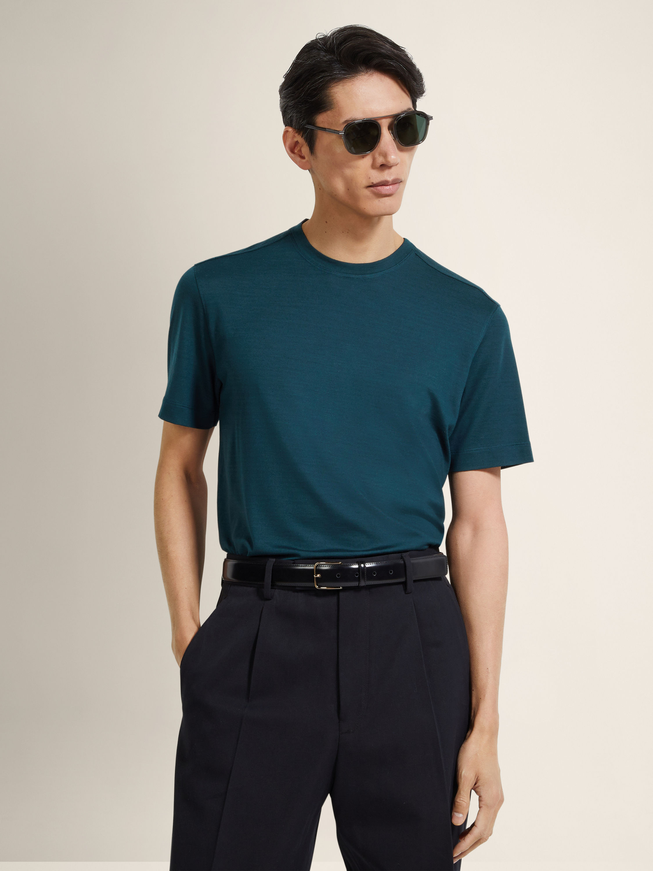 深绿色 Vellus Aureum T 恤 产品细节图 #2