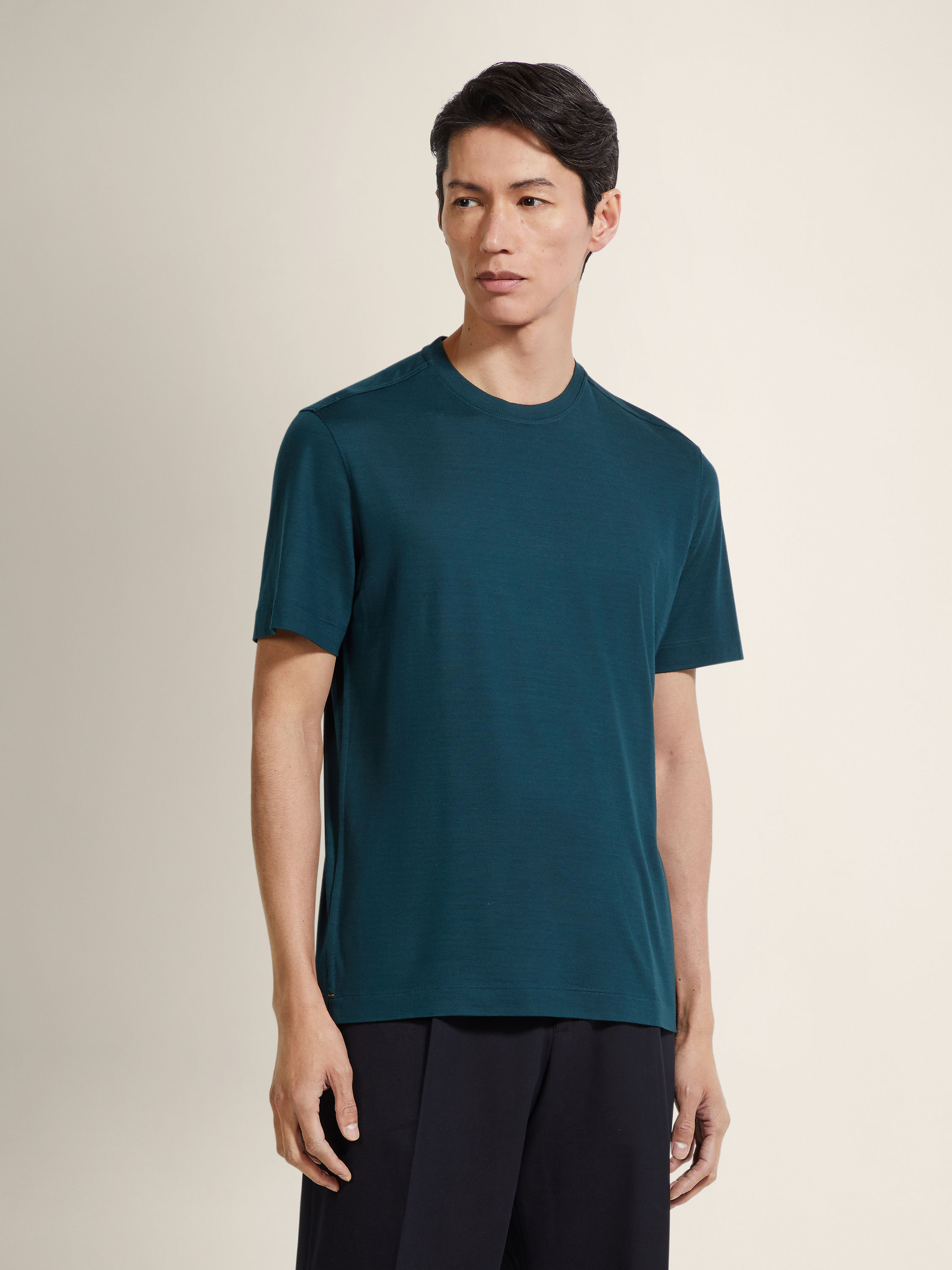 深绿色 Vellus Aureum T 恤 产品细节图 #3