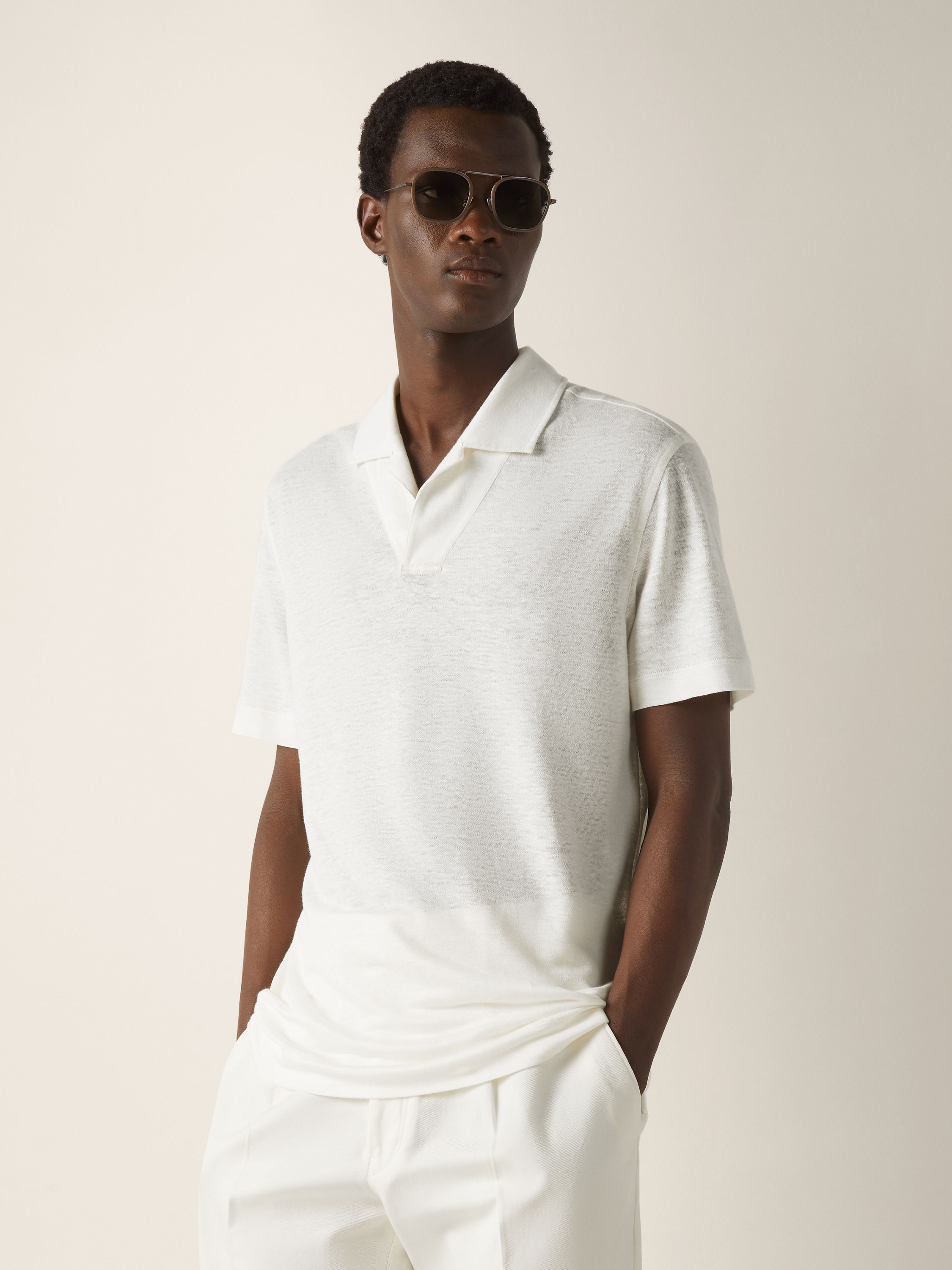 White Oasi Lino Polo Shirt Product detail photo #3