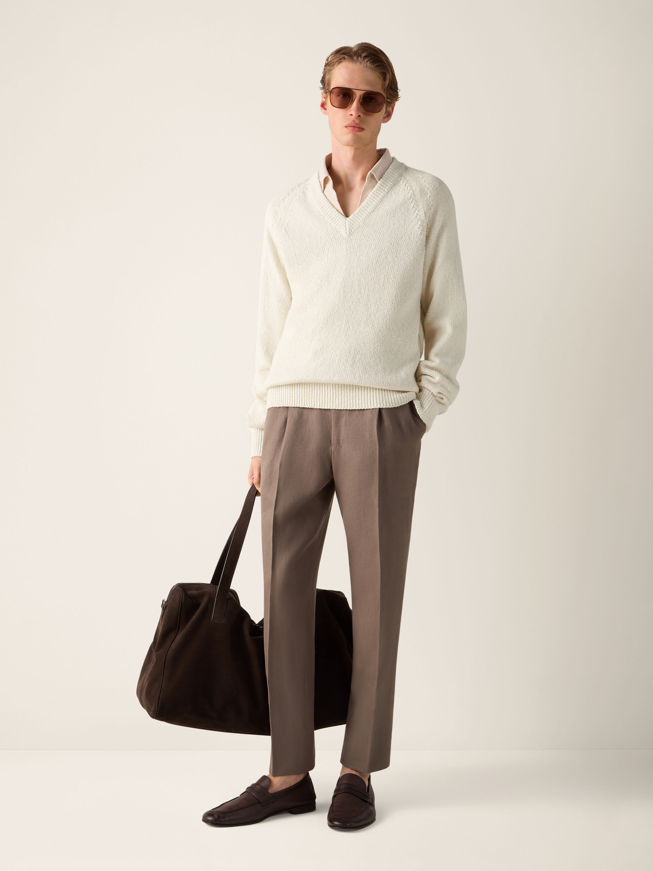 白色棉质 V 领衫 產品細節圖 #2