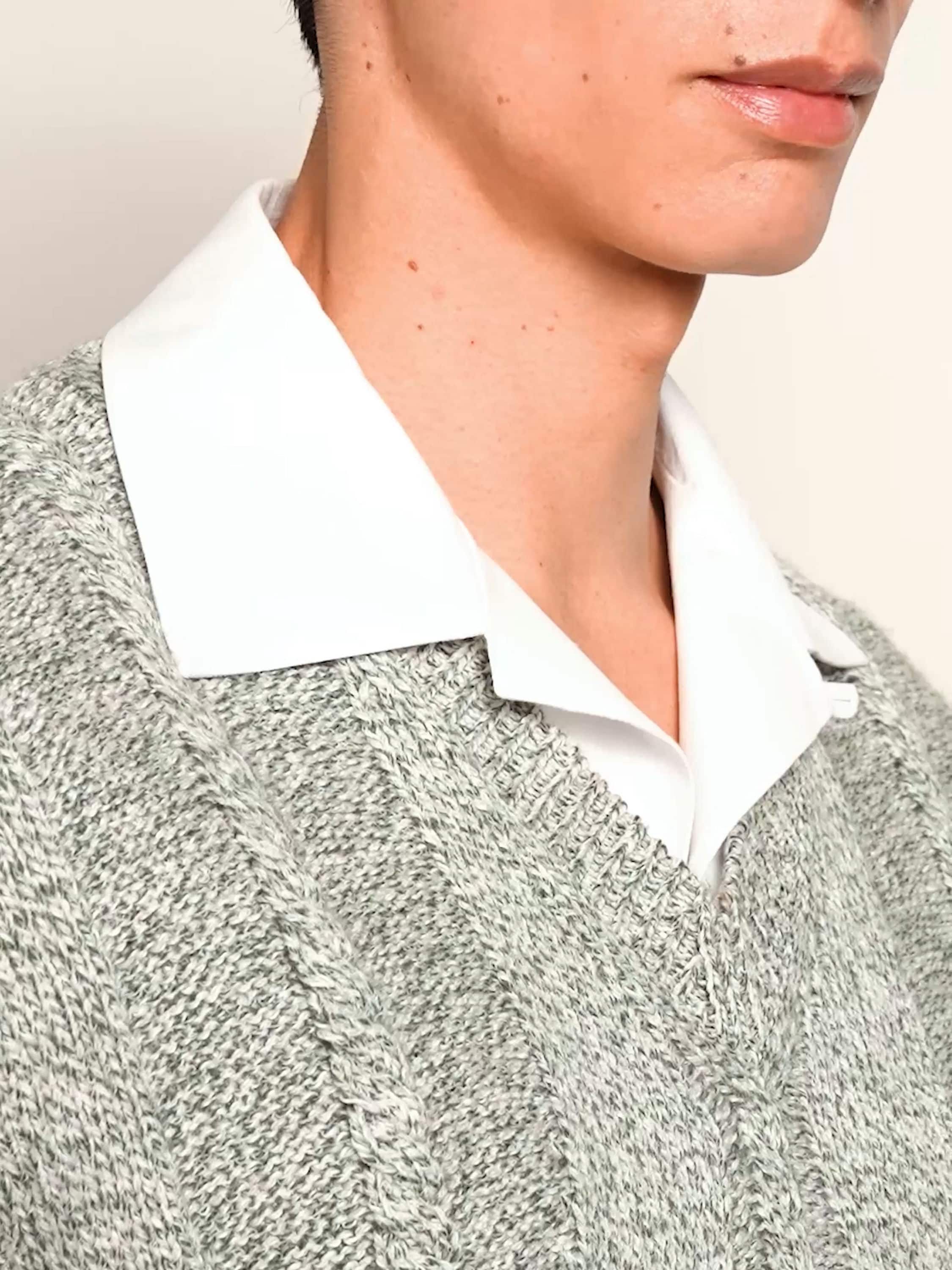 Pine Green Cashmere Linen and Cotton V-neck