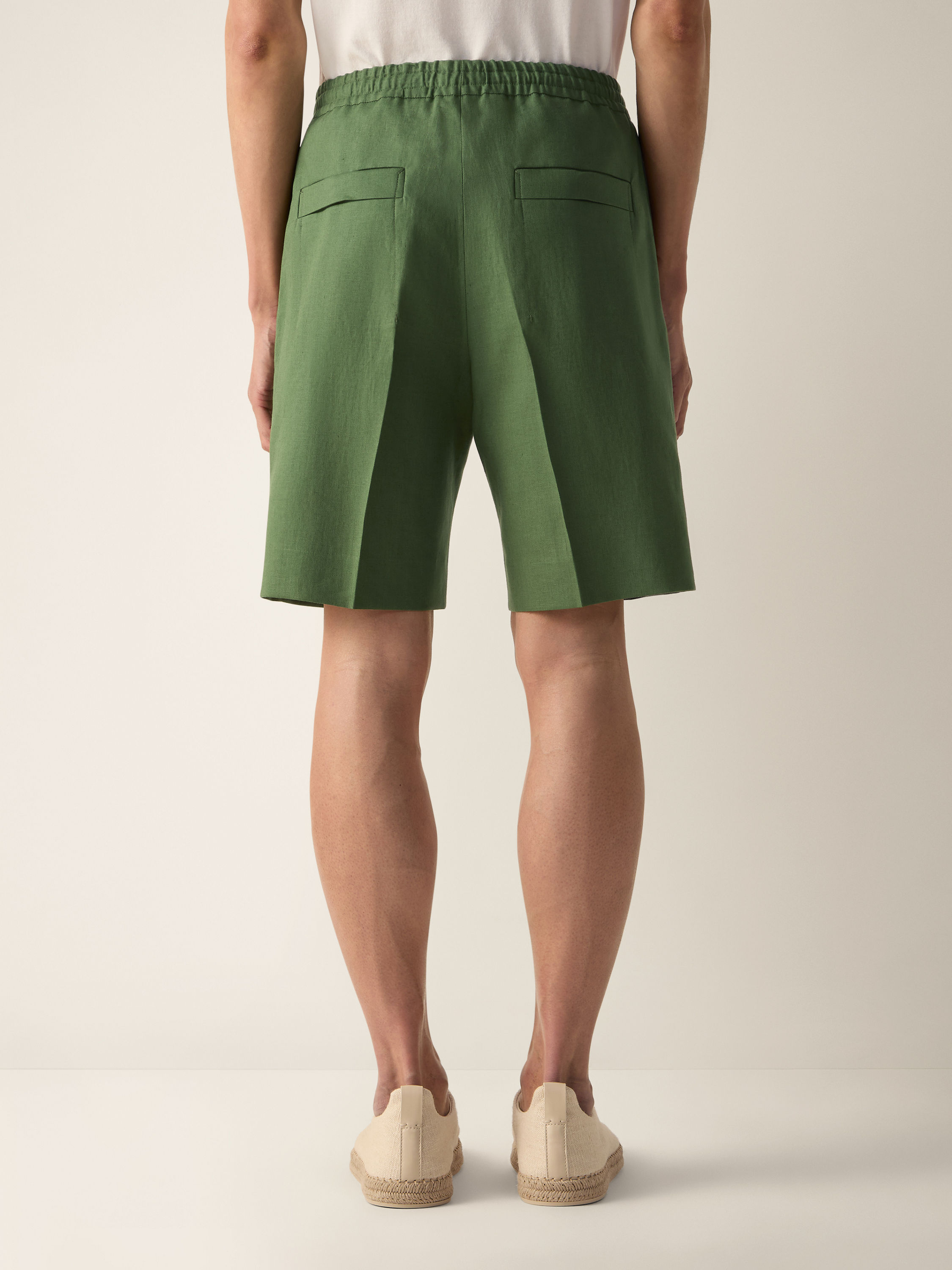 Pine Green Oasi Lino Shorts Product detail photo #4