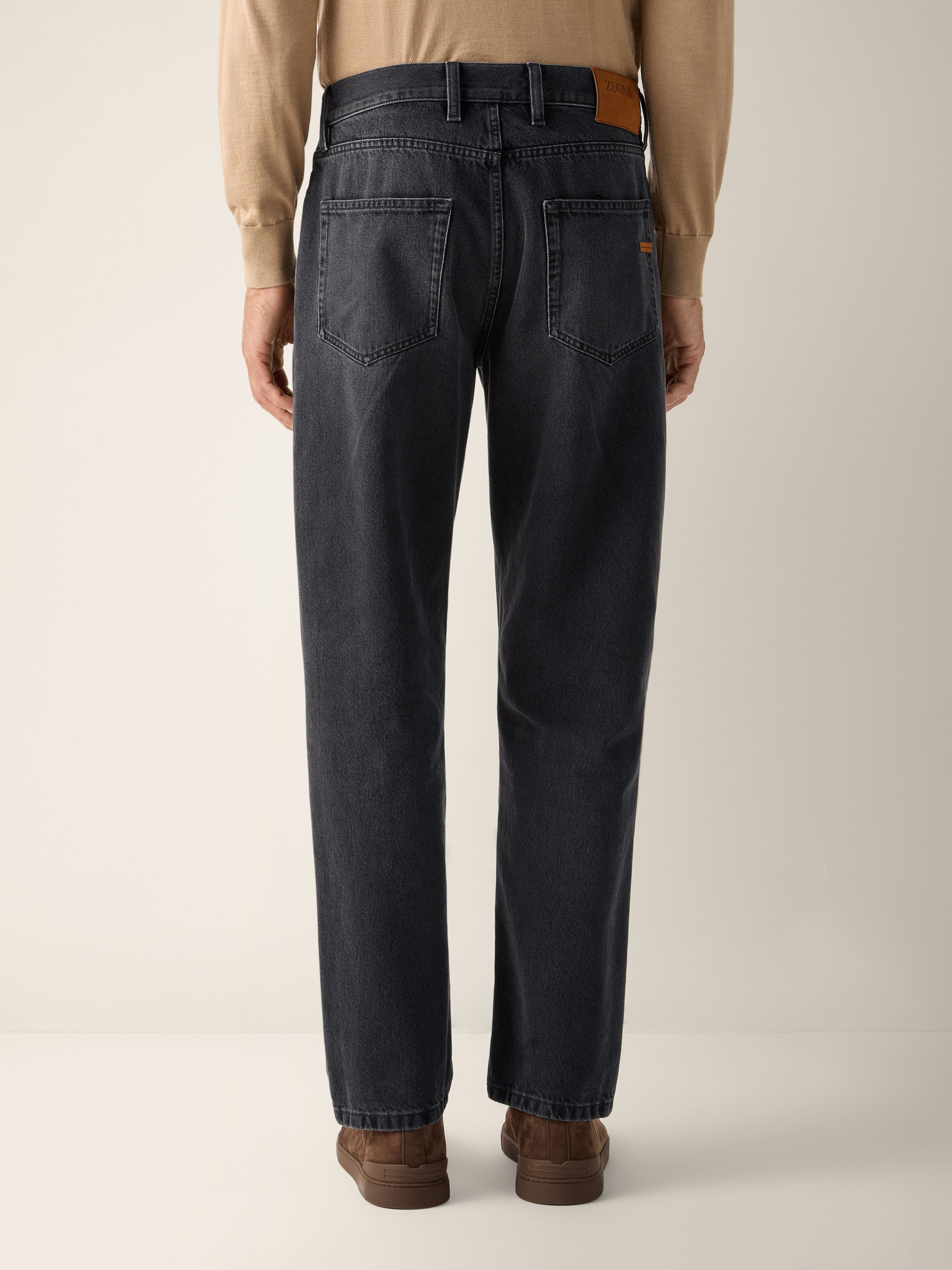 Black Stone-washed Cotton Roccia Jeans Product detail photo #5