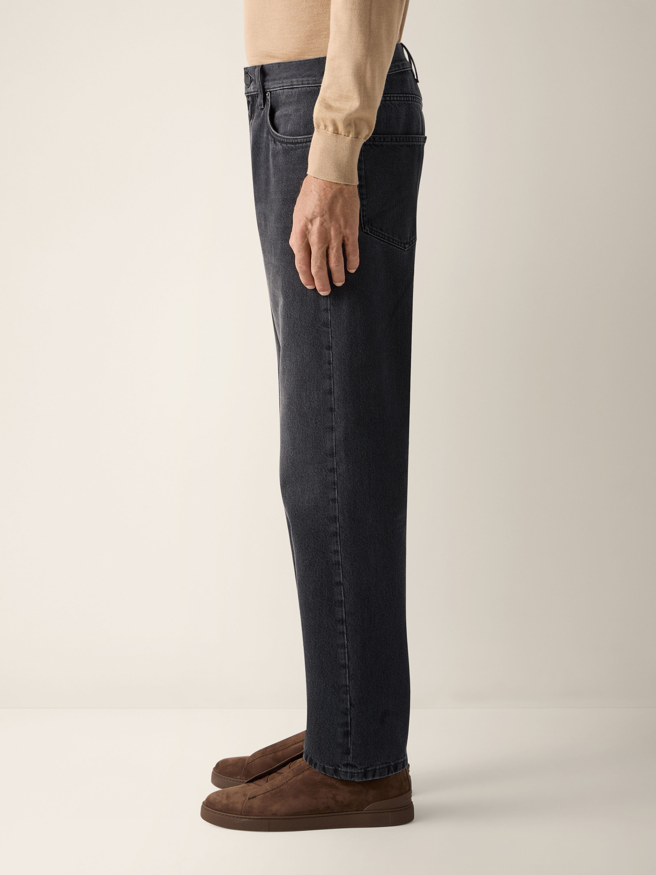 Black Stone-washed Cotton Roccia Jeans Product detail photo #3