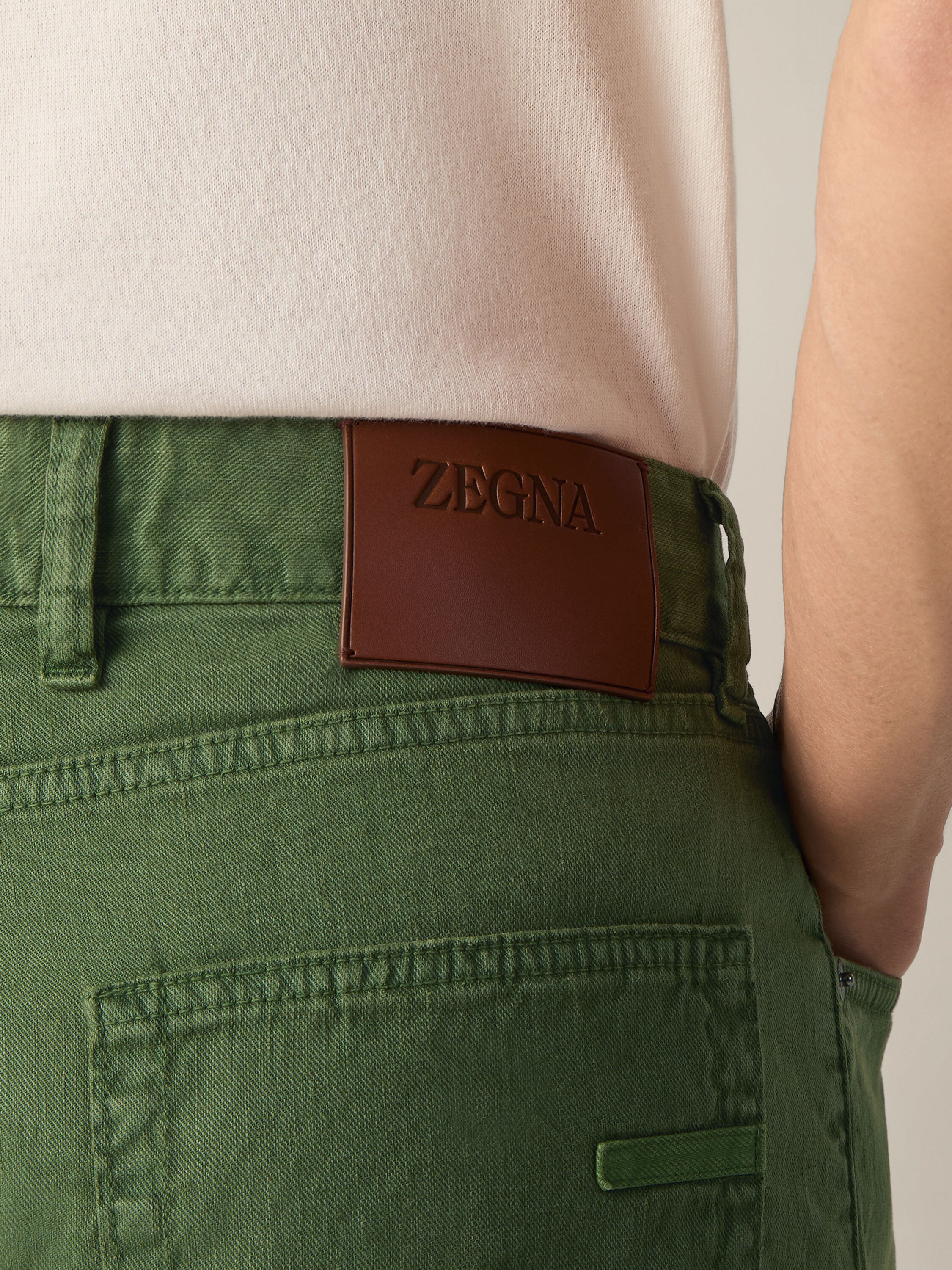 Pine Green Stretch Linen and Cotton Roccia Pants Product detail photo #1