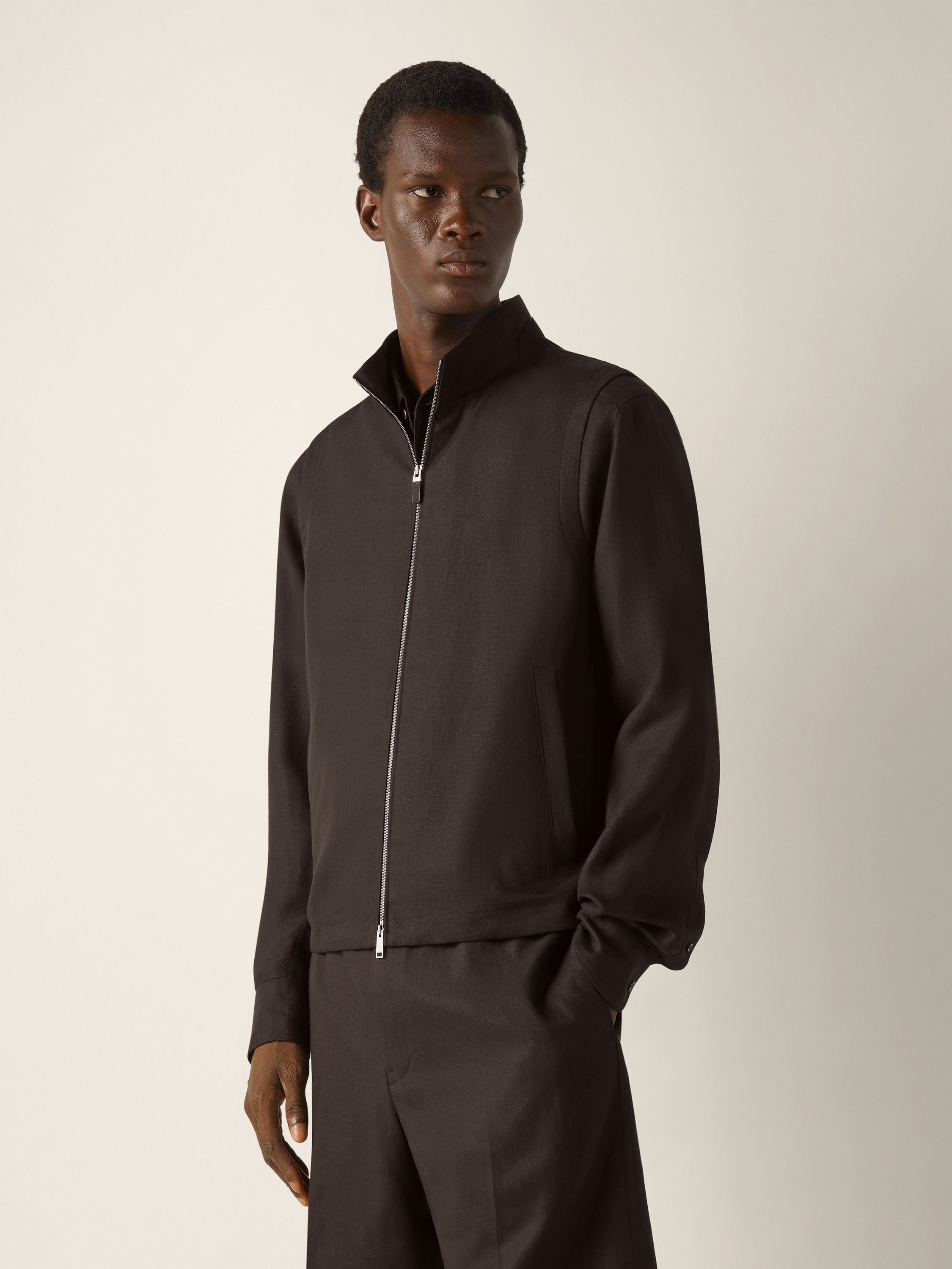 Oasi Lino Vest Product detail photo #3