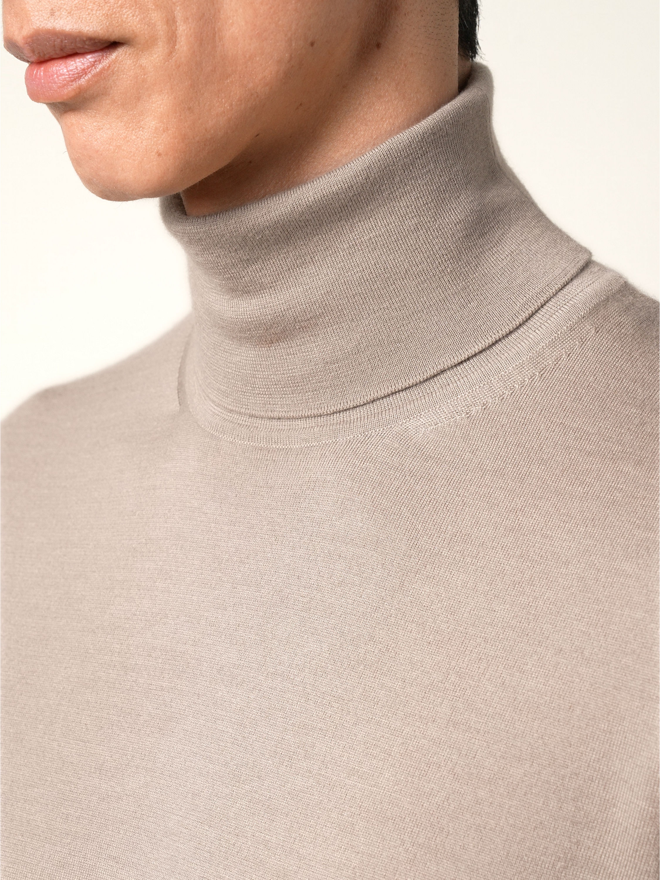 Light Taupe Mélange Cashseta Turtleneck