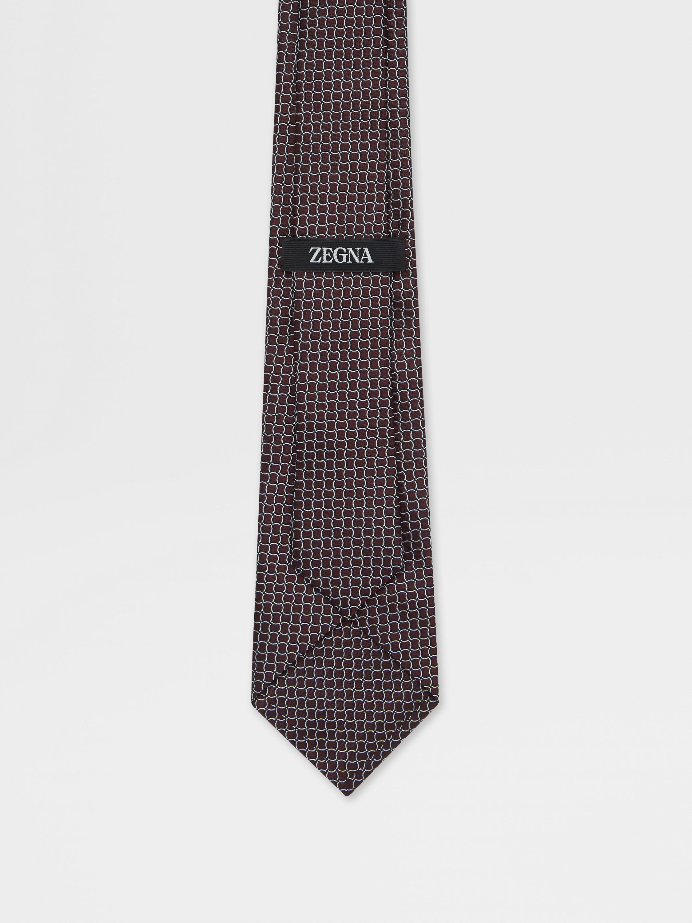 Burgundy Silk Tie Product detail photo #2