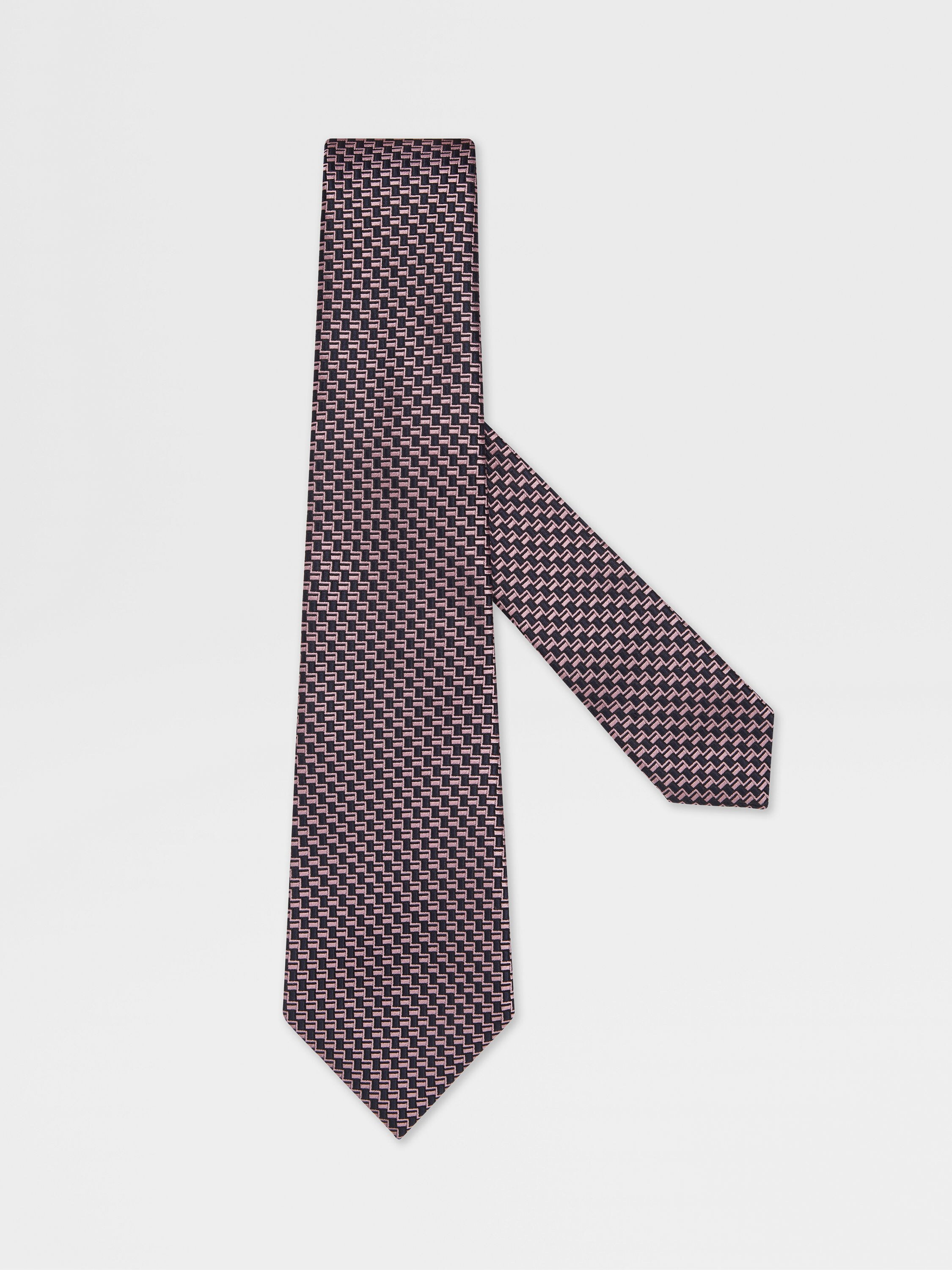 Light Pink Silk Tie Main product photo