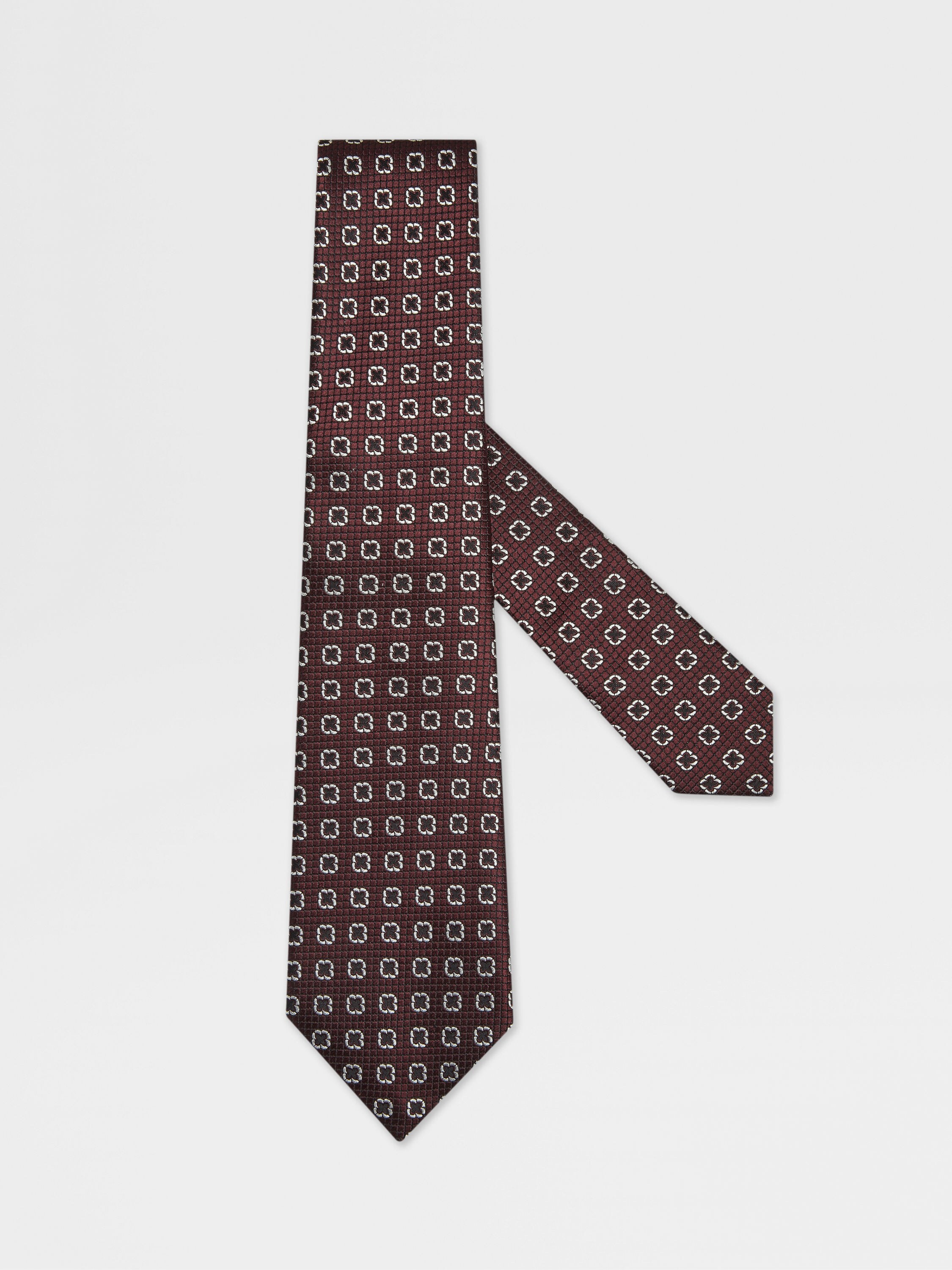 Burgundy Silk Tie Main product photo
