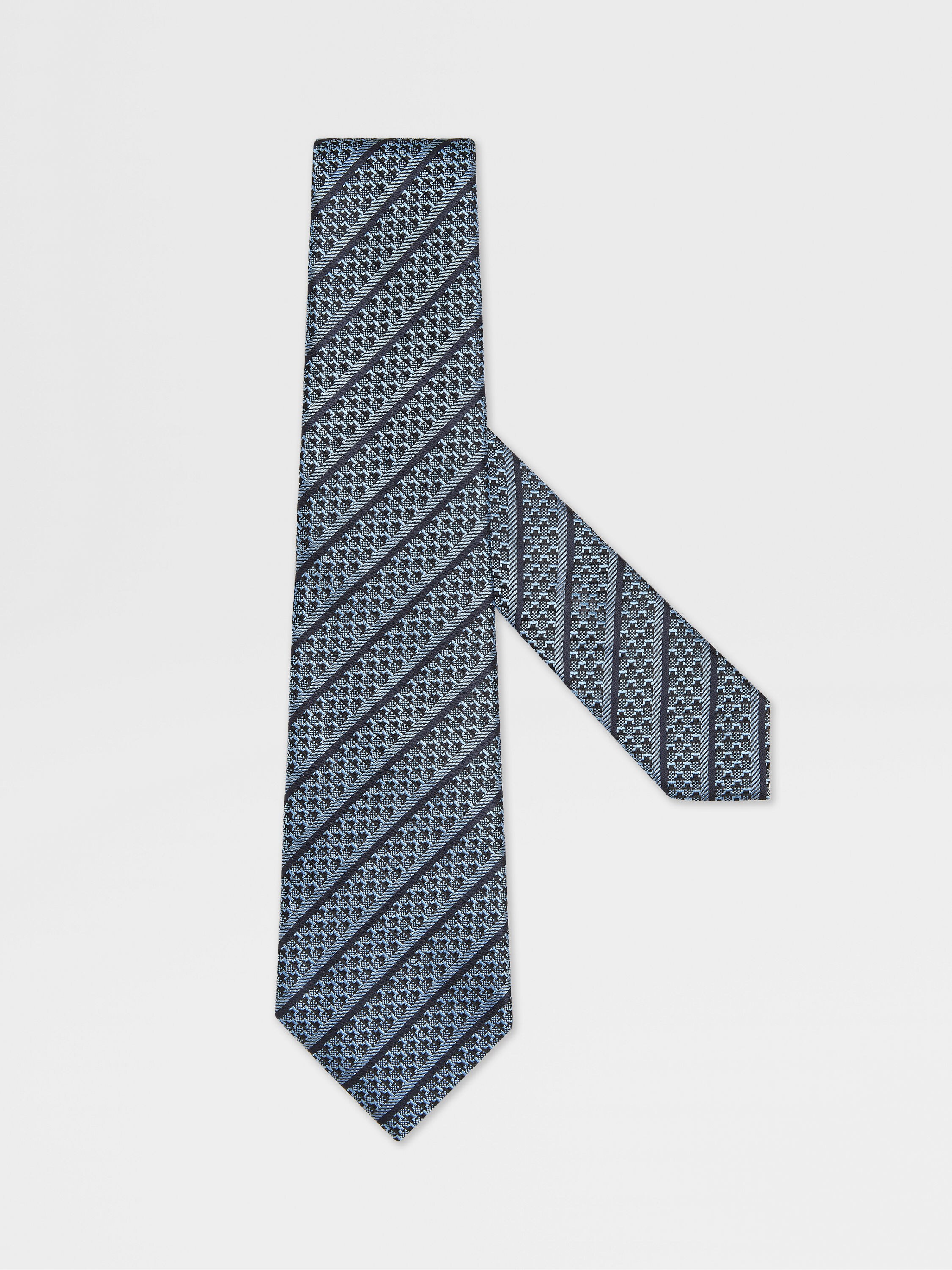 Light Blue Silk Tie Main product photo
