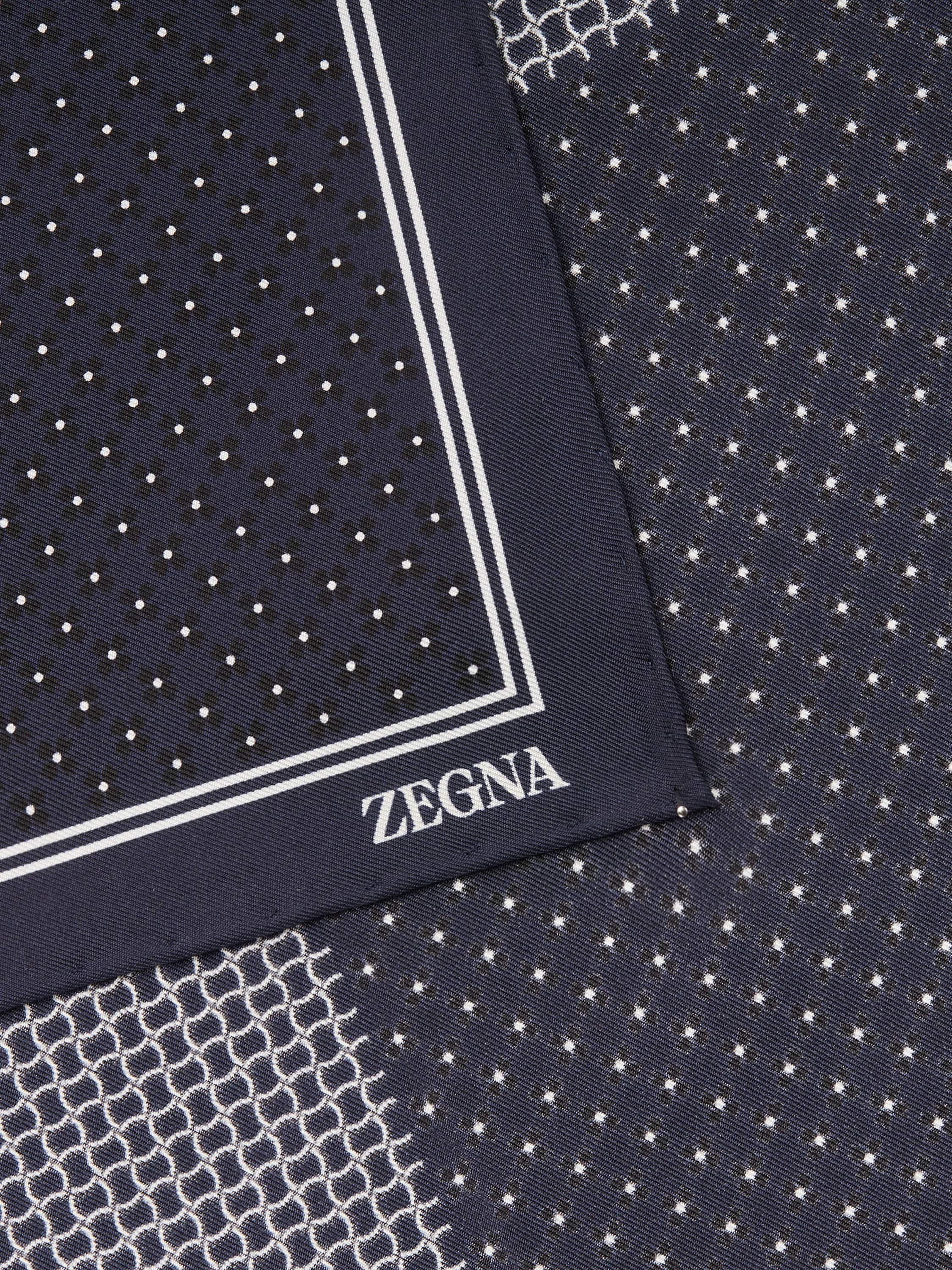 Dark Blue Silk Pocket Square Product detail photo #1