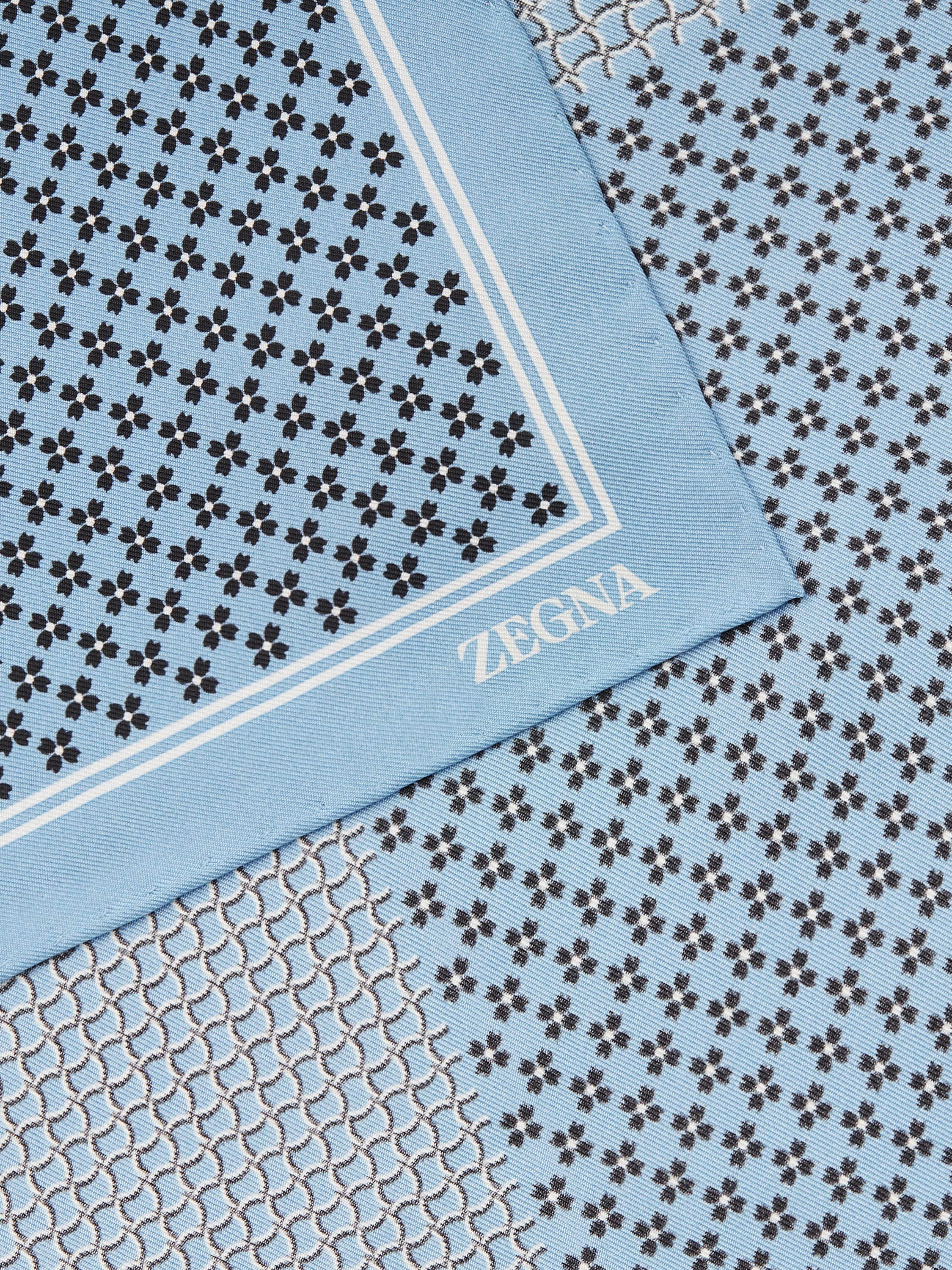 Light Blue Silk Pocket Square Product detail photo #1