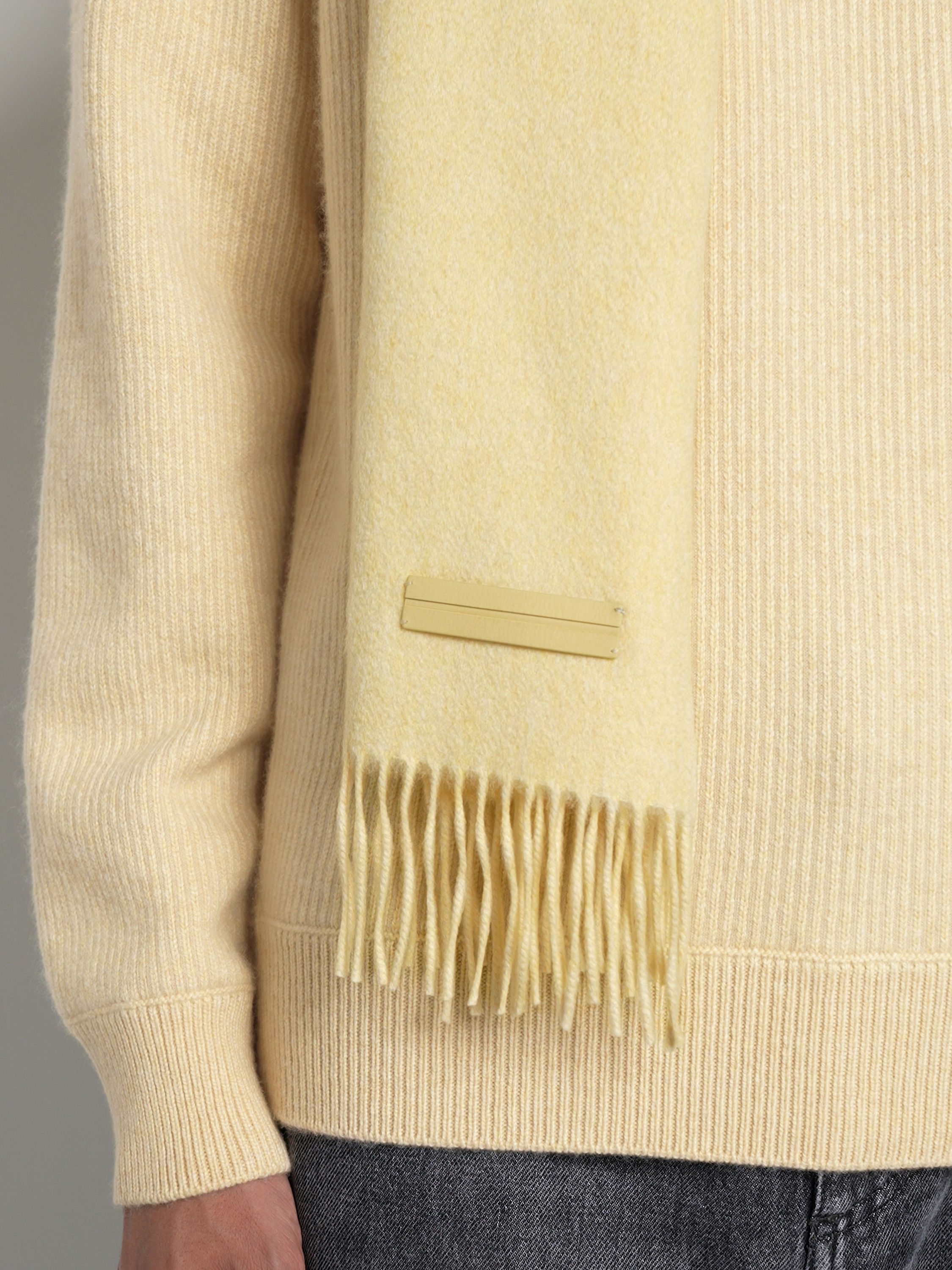 Pastel Yellow Oasi Cashmere Scarf
