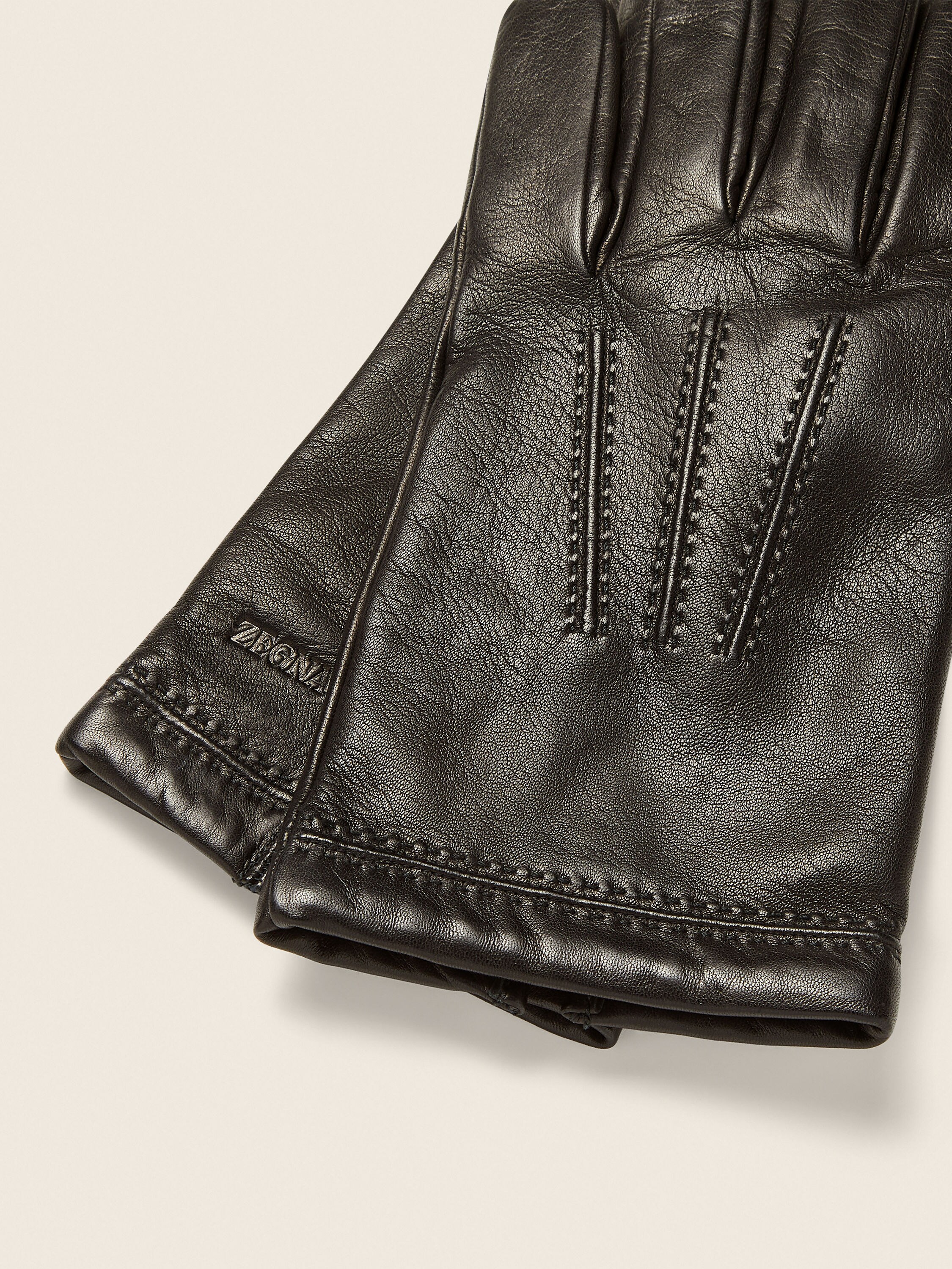 Black Leather Gloves Product detail photo #1