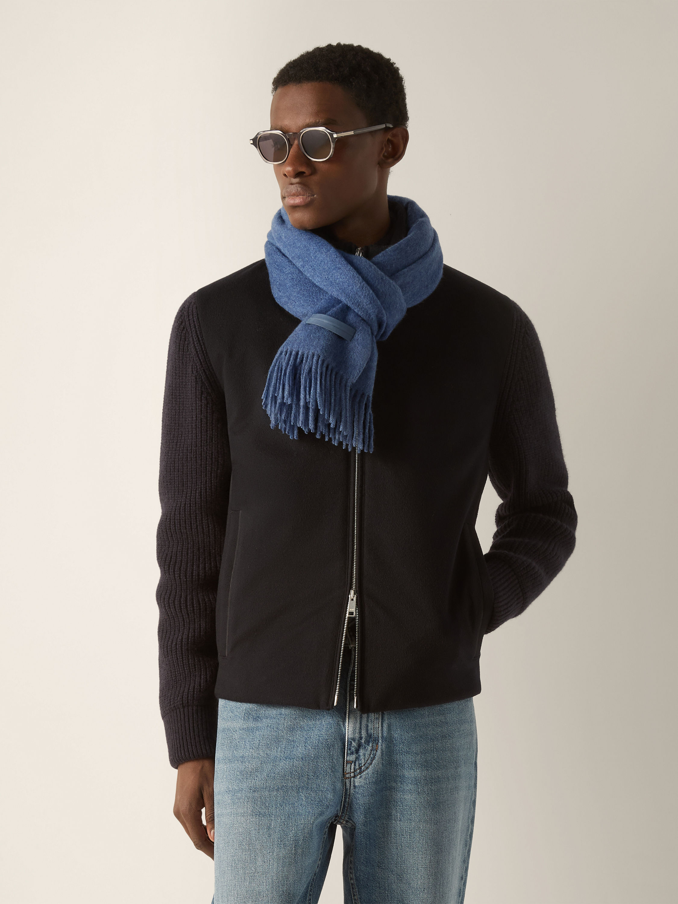 Blue Oasi Cashmere Scarf Product detail photo #2