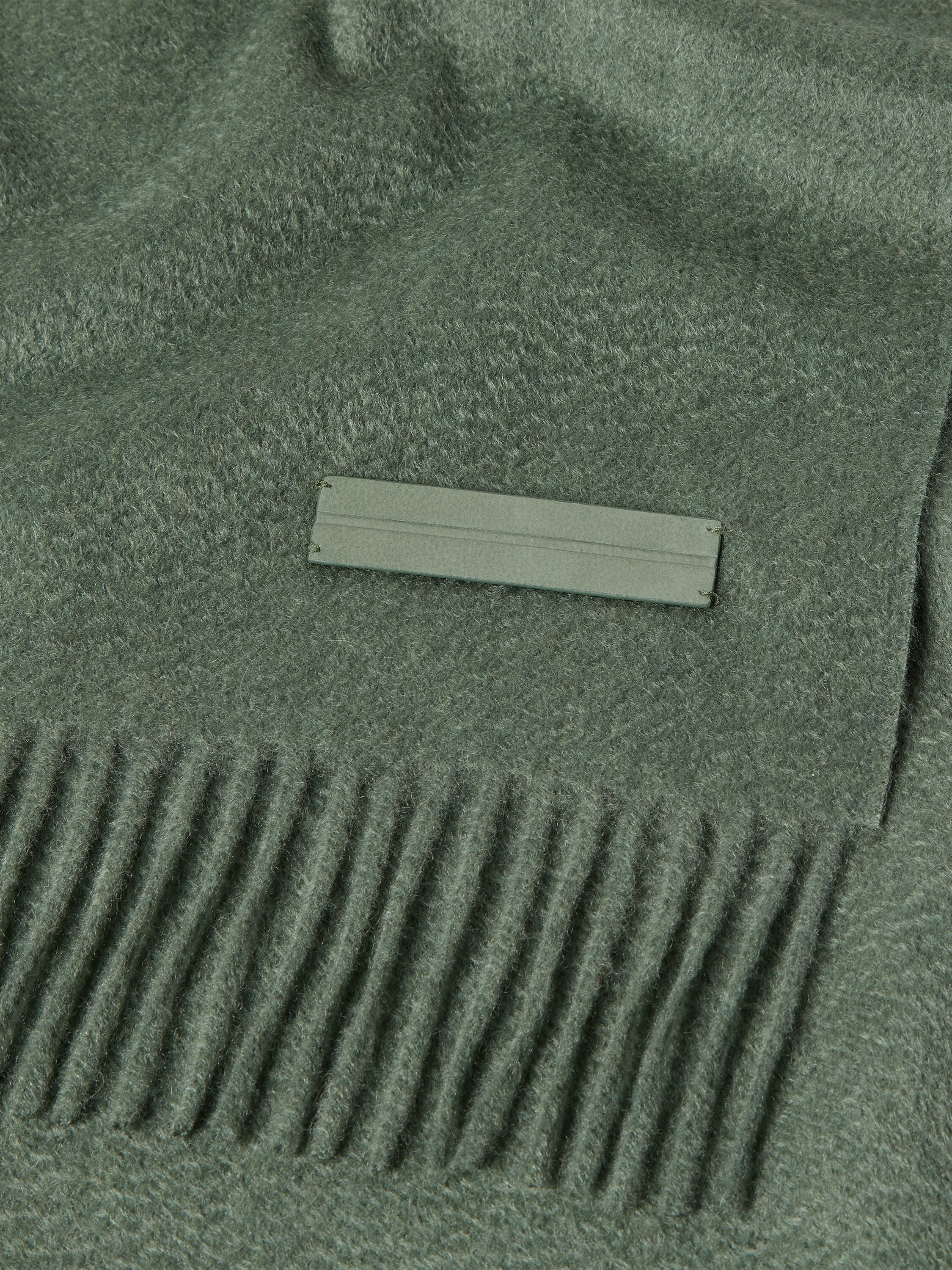 Light Green Oasi Cashmere Scarf Product detail photo #1
