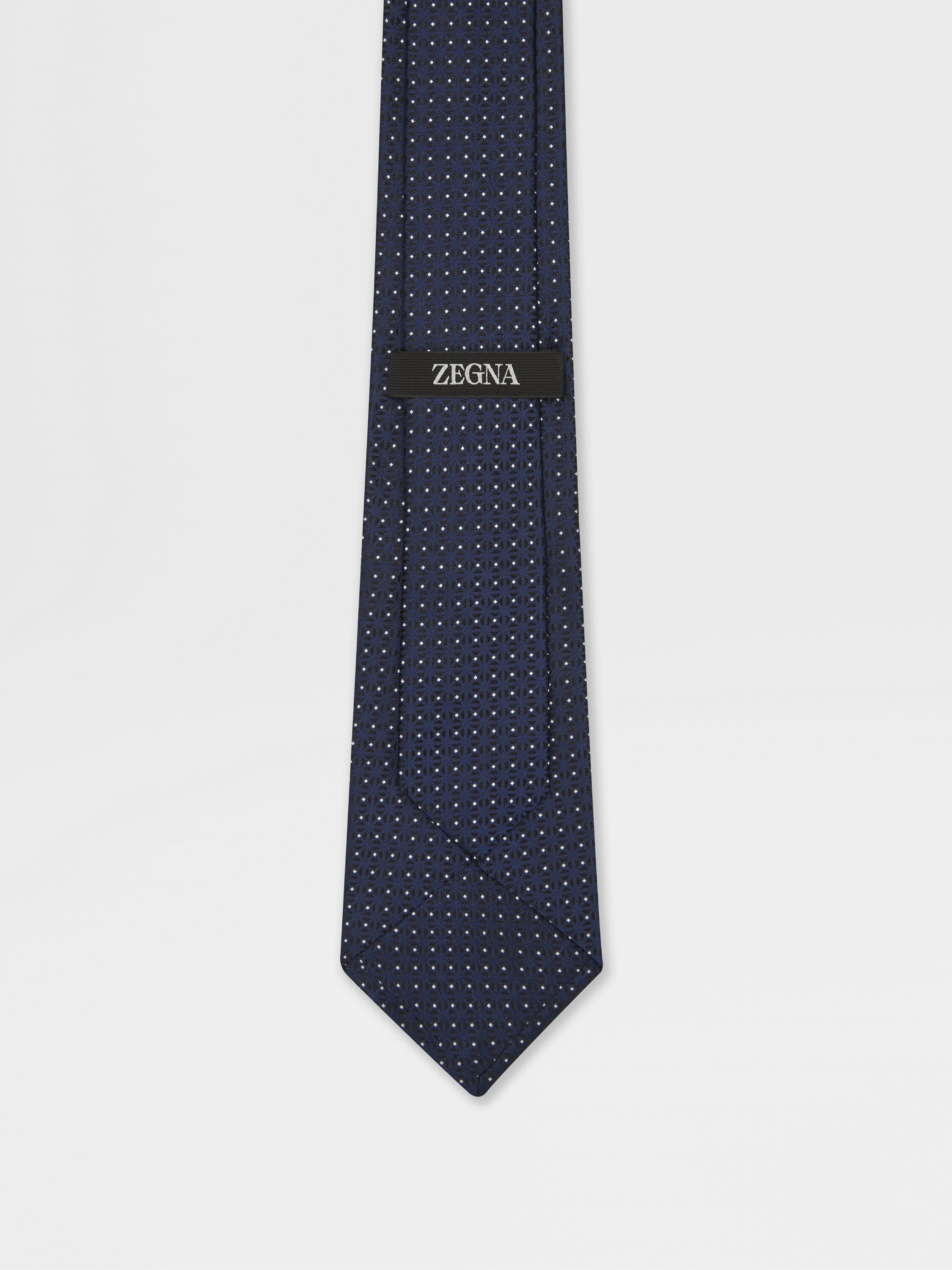 Dark Blue Silk Tie Product detail photo #2