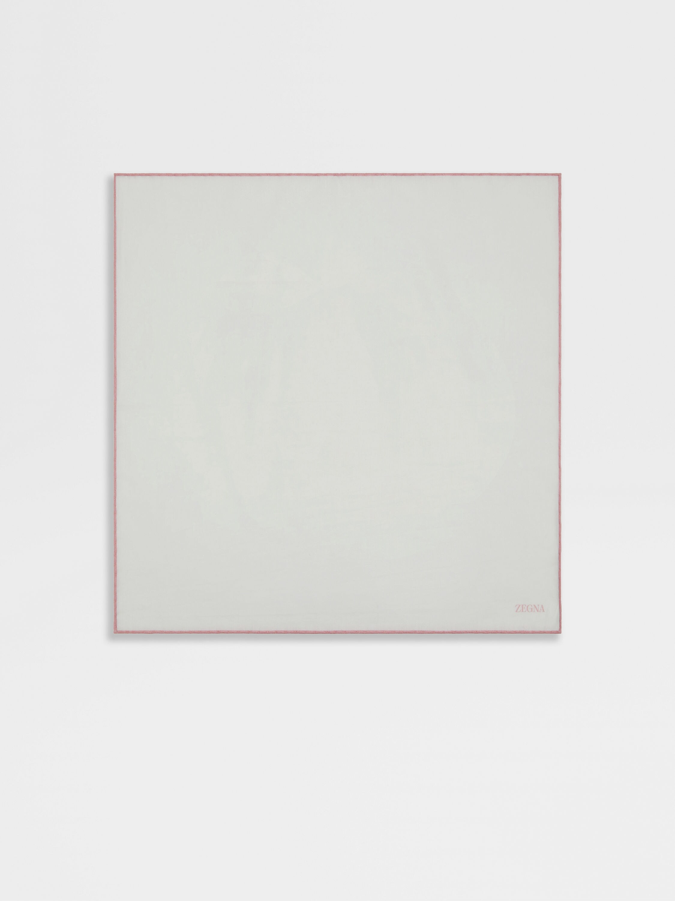 粉色棉及桑蚕丝混纺口袋巾 产品细节图 #2